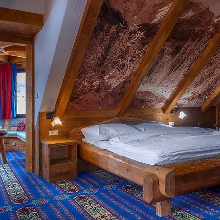 Wellness Strachan Hotel 3*