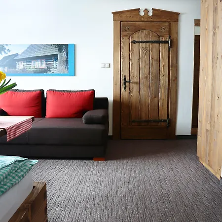 Hotel Wellness Strachan 3*