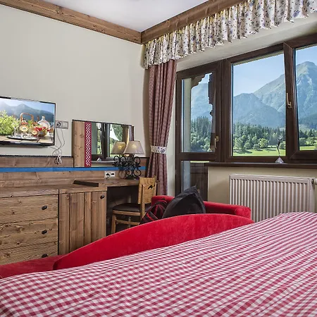 Hotel Wellness Strachan 3*